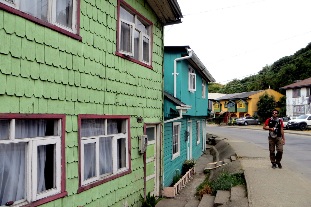 A Castro, les façades en tuiles de bois